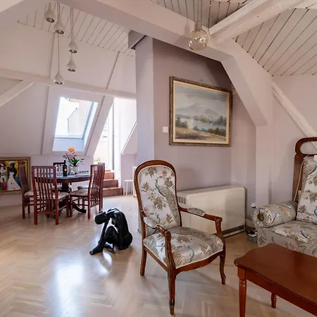 Klara Vracar 90 M2, Dve I Po Spavace Sobe *