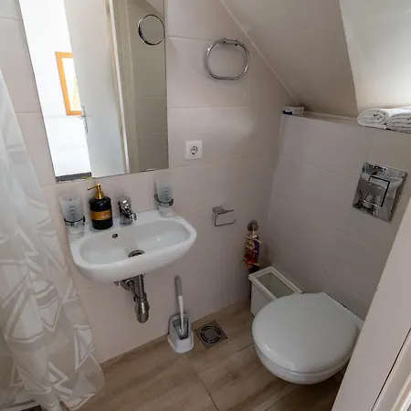 Klara Vracar 90 M2, Dve I Po Spavace Sobe Apartment Belgrade