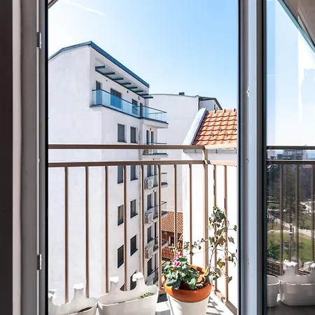 Klara Vracar 90 M2, Dve I Po Spavace Sobe * Belgrado